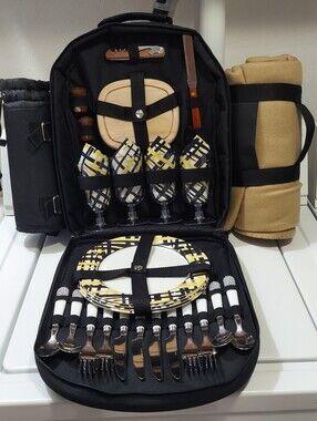 Picnic At Ascot 4 Person Equipped Picnic Backpack With Blanket - London Plaid